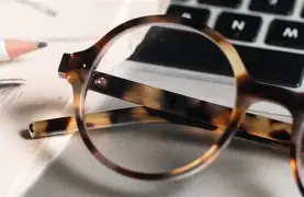 眼镜镜片与镜架的库存管理差异及协同策略